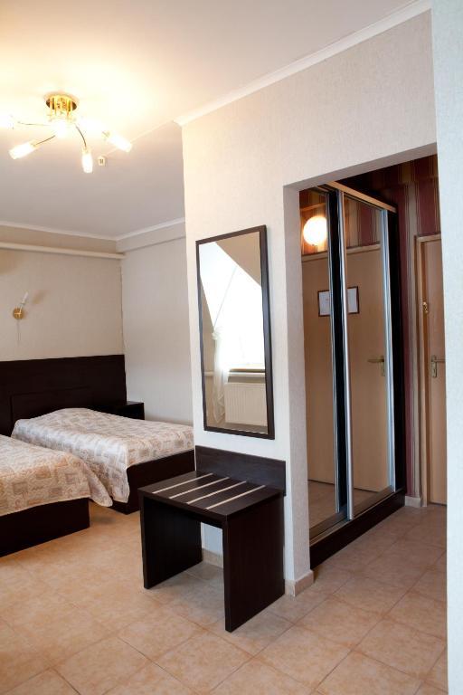 Hotel Complex Verhovina Kiev Eksteriør billede