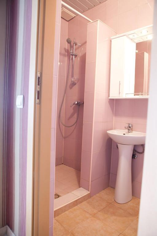 Hotel Complex Verhovina Kiev Eksteriør billede